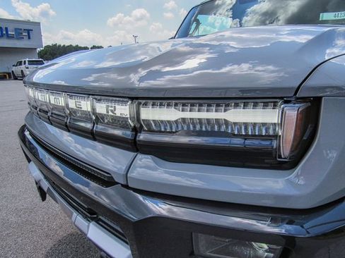 New 2026 GMC Hummer EV SUV image 10