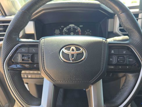 Used 2024 Toyota Tundra Limited AWD/4WD image 22