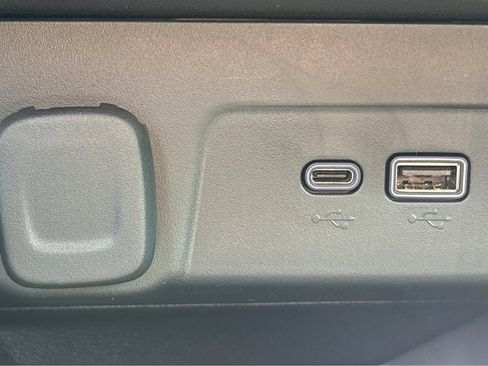 New 2026 Chevrolet Trax LT FWD image 31