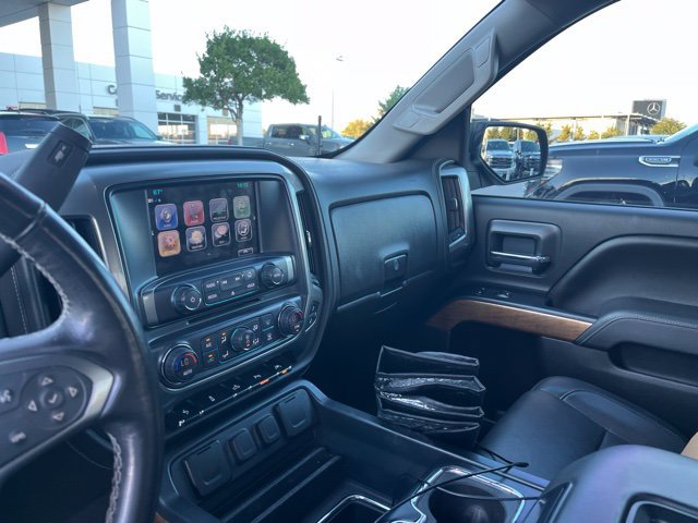 Used 2018 Chevrolet Silverado 1500 LTZ w/ Texas Edition RWD image 10