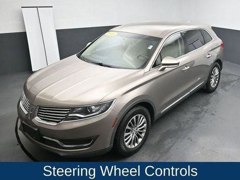Used 2018 Lincoln MKX Select FWD image 21