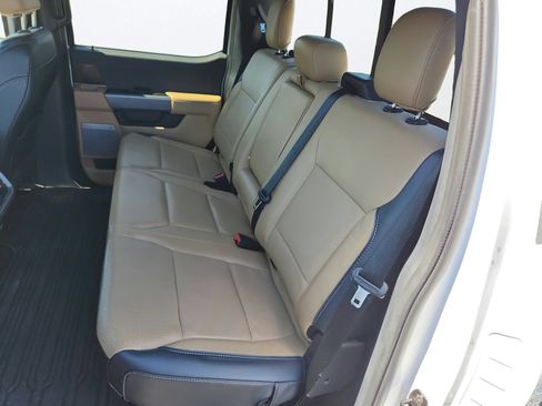 Used 2022 Ford F150 Lariat AWD/4WD image 23