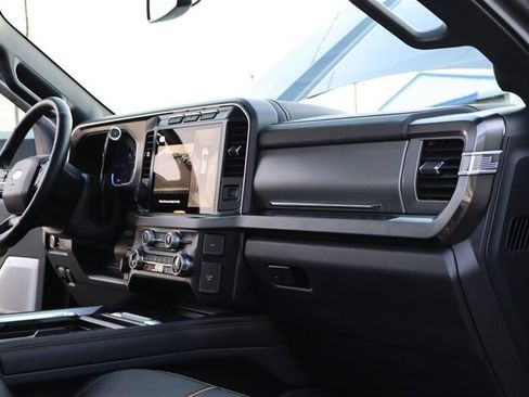 Used 2024 Ford F350 Platinum AWD/4WD image 30