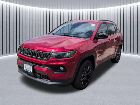 New 2026 Jeep Compass Latitude AWD/4WD image 16