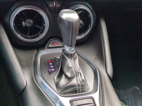 Used 2021 Chevrolet Camaro LS image 20