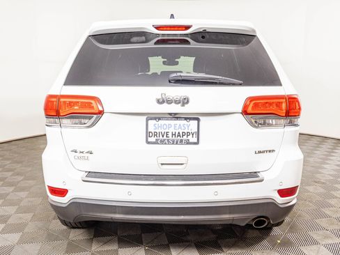 Used 2017 Jeep Grand Cherokee Limited image 18