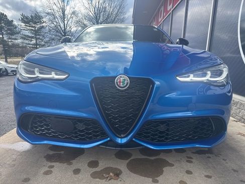 New 2026 Alfa Romeo Giulia AWD image 4