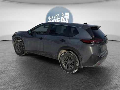 Used 2023 Nissan Rogue S image 6
