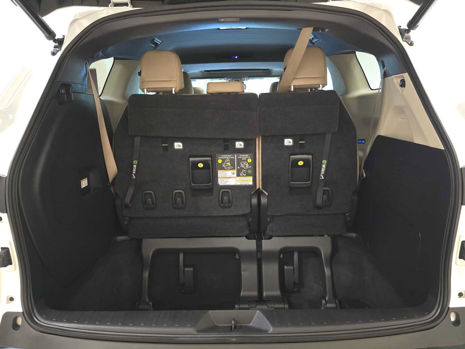 Certified 2021 Toyota Sienna XLE AWD/4WD image 29