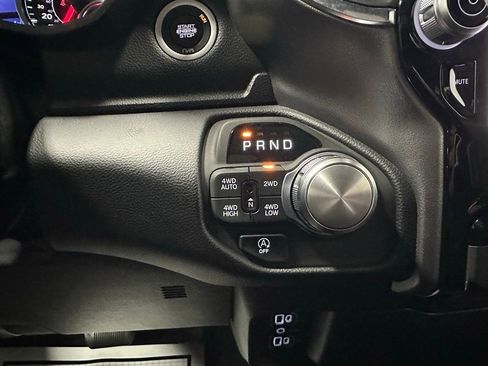 Used 2025 RAM 1500 Laramie image 23