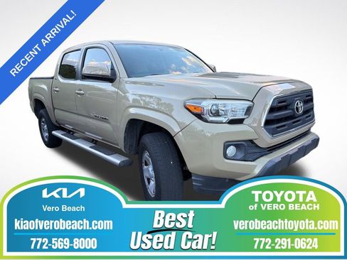 Used 2016 Toyota Tacoma SR5 image 1