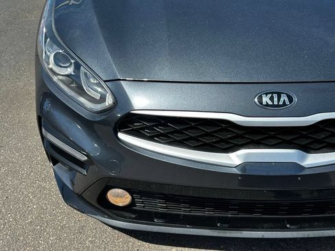 Used 2021 Kia Forte LXS FWD image 3
