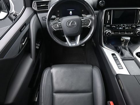 Used 2024 Lexus LX 600 F Sport AWD/4WD image 15