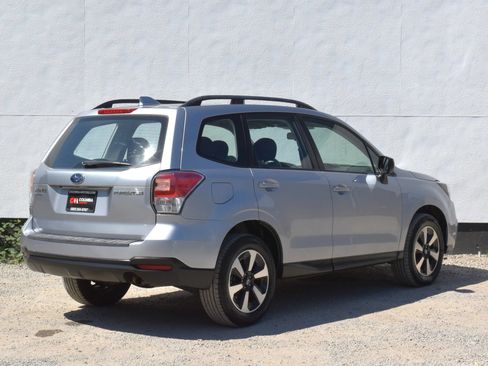 Used 2018 Subaru Forester 2.5i w/ Alloy Wheel Package AWD/4WD image 5