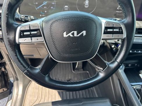 Used 2024 Kia Telluride SX Prestige w/ Towing Package AWD/4WD image 23