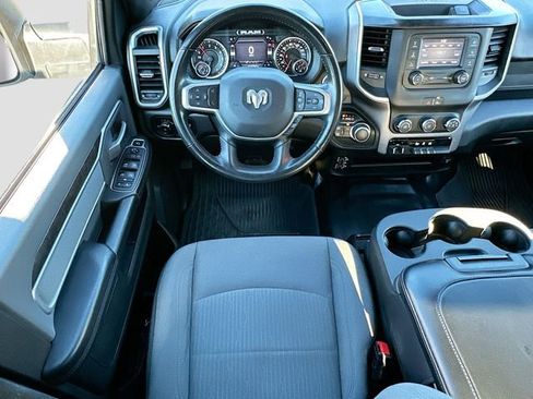 Used 2024 RAM 2500 Big Horn w/ Safety Group image 20