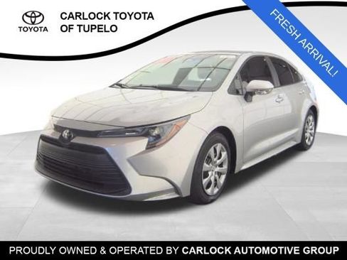 Used 2026 Toyota Corolla LE FWD image 1