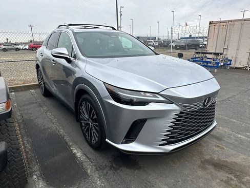 Used 2023 Lexus RX 350 Premium Plus w/ Cold Area Package FWD image 2