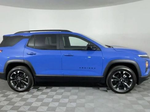 New 2025 Chevrolet Equinox RS image 3