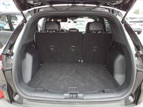 Used 2025 Ford Escape ST-Line image 13