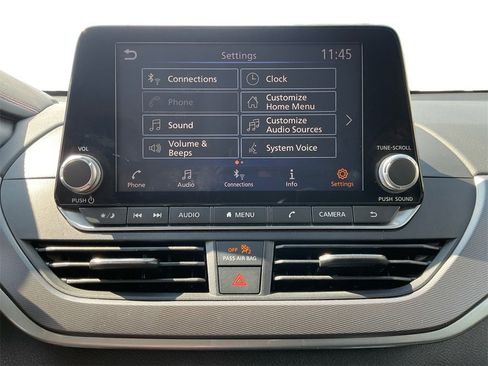 Used 2024 Nissan Altima 2.5 SR image 12