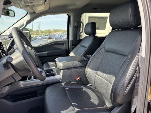 New 2026 Ford F250 4x4 Crew Cab Super Duty image 11