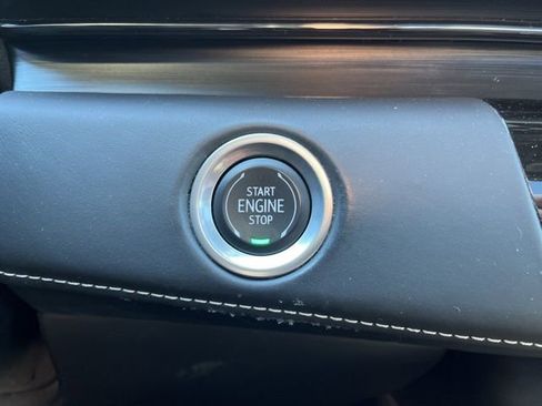 Used 2021 Cadillac Escalade ESV Sport Platinum image 24