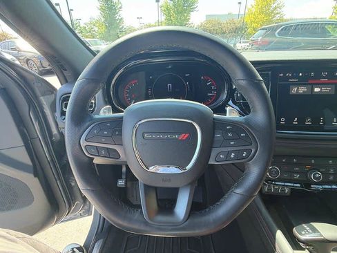 Used 2023 Dodge Durango R/T w/ Tow 'N Go Package AWD/4WD image 15