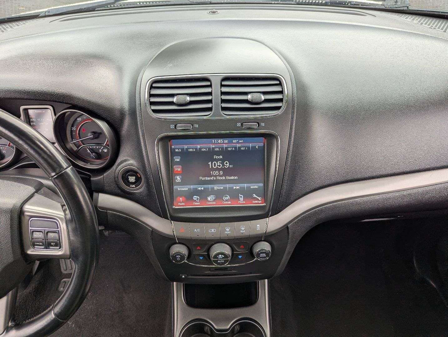 Used 2020 Dodge Journey Crossroad FWD image 17