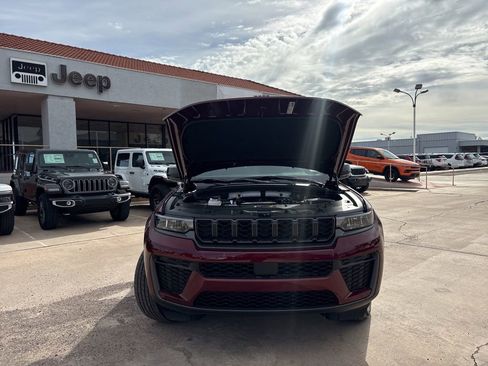 New 2026 Jeep Grand Cherokee Altitude AWD/4WD image 53