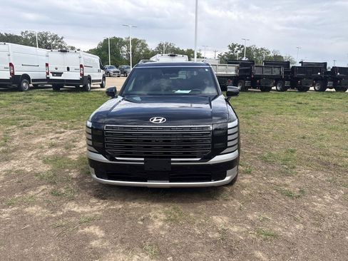 Used 2026 Hyundai Palisade Calligraphy AWD/4WD image 4