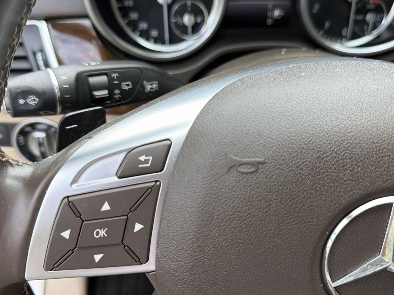 Used 2015 Mercedes-Benz GL 450 4MATIC image 47