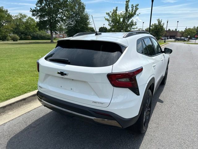 Used 2025 Chevrolet Trax ACTIV FWD image 20