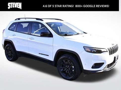 Used 2023 Jeep Cherokee Altitude Lux image 6