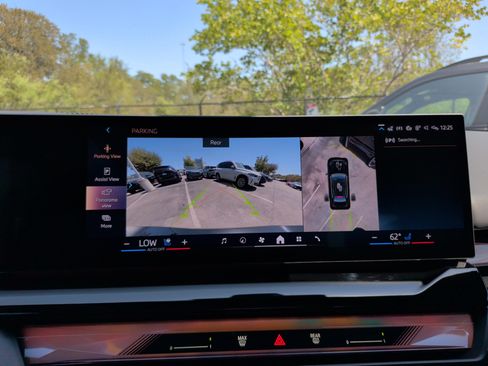 Used 2026 BMW i5 eDrive40 RWD image 19