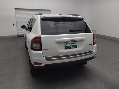 Used 2016 Jeep Compass High Altitude AWD/4WD image 6