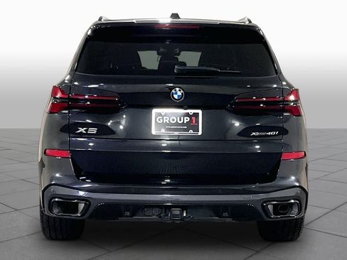 Used 2024 BMW X5 xDrive40i w/ M Sport Package AWD/4WD image 4