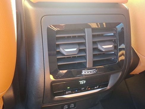 Used 2024 BMW X3 xDrive30i w/ M Sport Package image 11