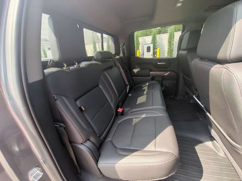 Used 2021 Chevrolet Silverado 1500 LTZ w/ Z71 Off-Road Package AWD/4WD image 33