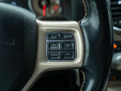 Used 2018 RAM 1500 Laramie Longhorn AWD/4WD image 15
