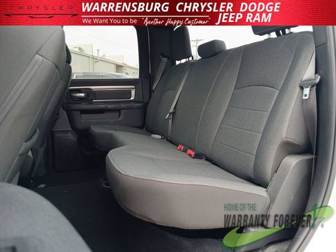 Used 2024 RAM 1500 Warlock AWD/4WD image 13