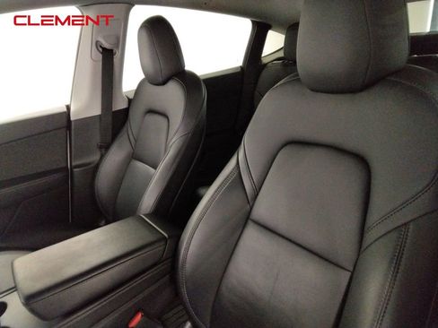 Used 2022 Tesla Model Y Performance image 24