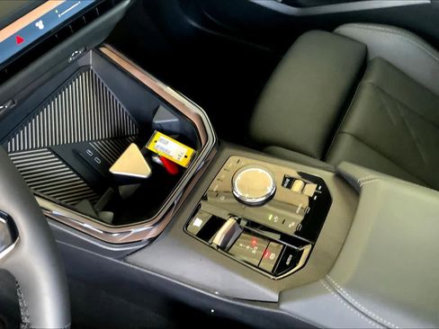 Used 2025 BMW X3 xDrive30i image 16