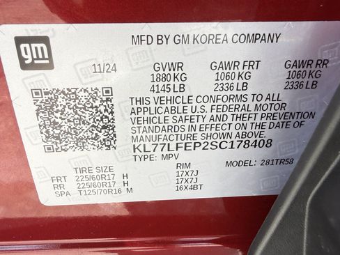 Used 2025 Chevrolet Trax LS FWD image 34