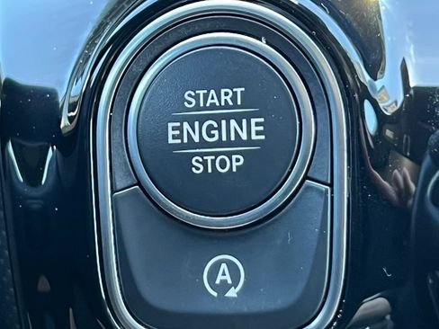 Used 2022 Mercedes-Benz A 220 4MATIC image 26