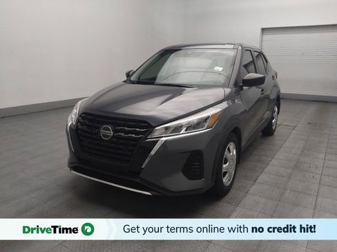Used 2021 Nissan Kicks S FWD image 1