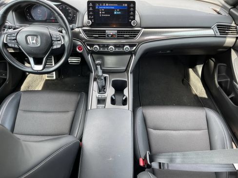 Used 2018 Honda Accord Sport image 14