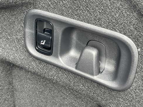 New 2026 Mercedes-Benz C 300 Sedan image 11