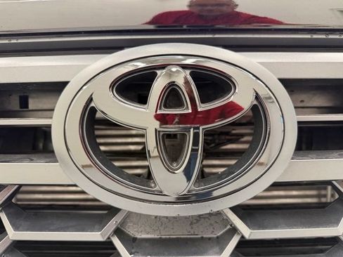 New 2026 Toyota Tacoma TRD Off-Road AWD/4WD image 12