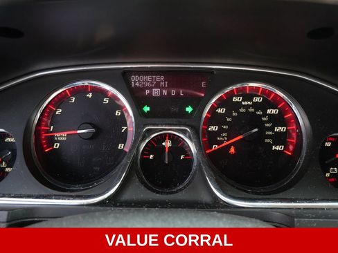 Used 2017 GMC Acadia Limited SLT AWD/4WD image 30
